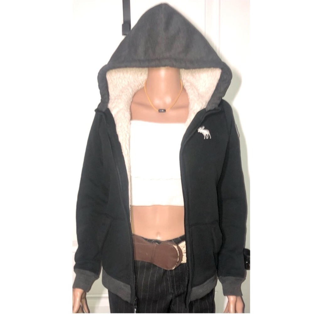 Abercrombie Sherpa lined Hoodie Gray Zipper Size Women’s Small Kids 15/16
